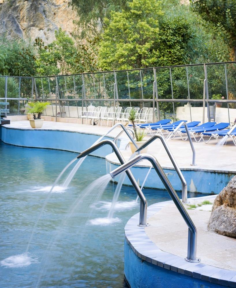Hotel Balneario De La Virgen Хараба Екстериор снимка