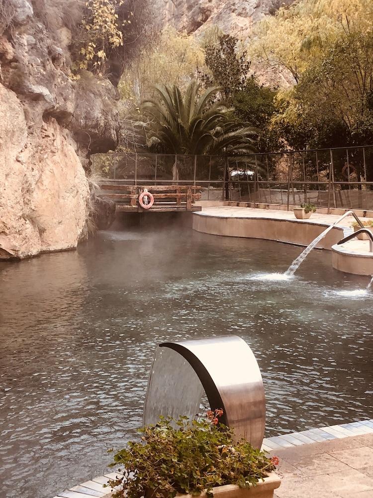 Hotel Balneario De La Virgen Хараба Екстериор снимка