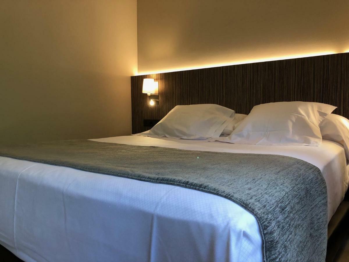 Hotel Balneario De La Virgen Хараба Екстериор снимка