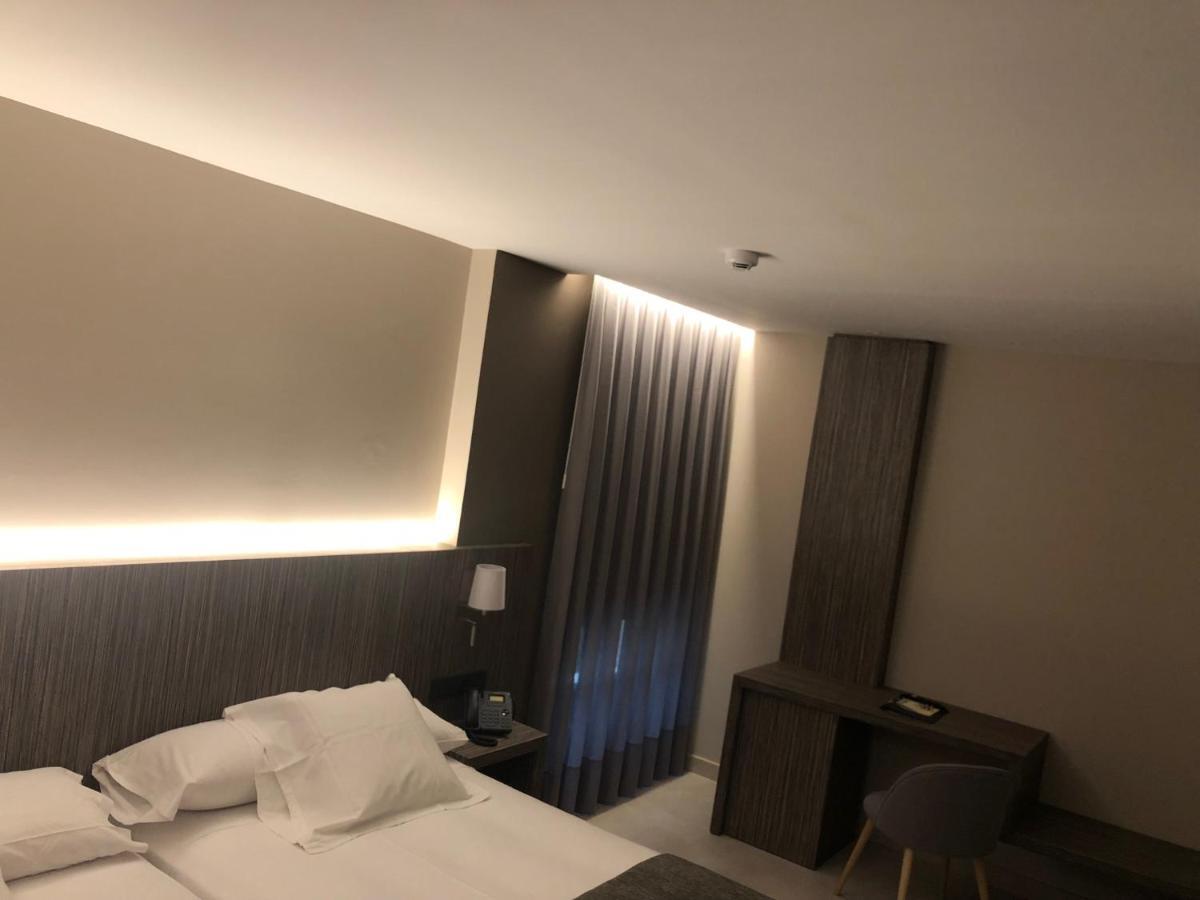 Hotel Balneario De La Virgen Хараба Екстериор снимка